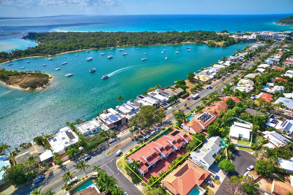 Noosa Parade Holiday Inn Extérieur photo